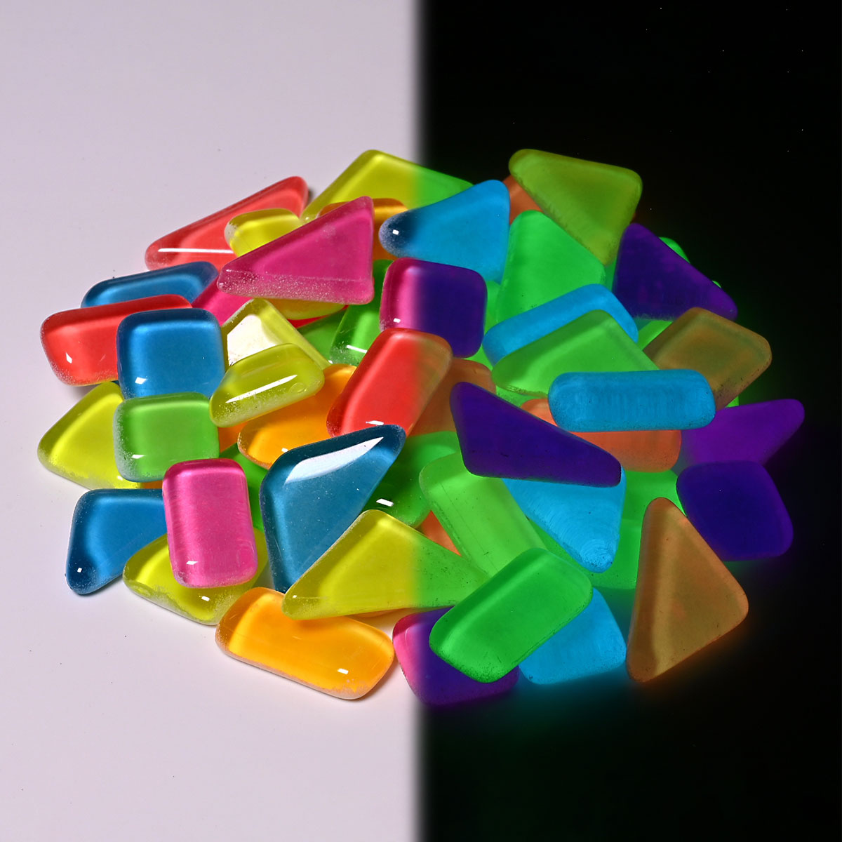 Mosaik Soft-Glas polygonal 5-20mm 200g nachtleuchtend mix